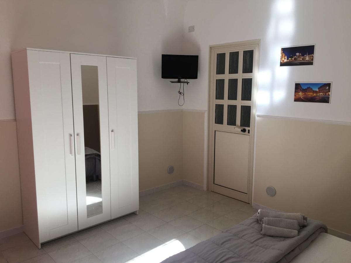 Cortile Cerami Apartment Catania Bagian luar foto
